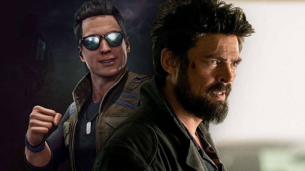 Karl Urban como Johnny Cage con lentes oscuros junto a otro personaje