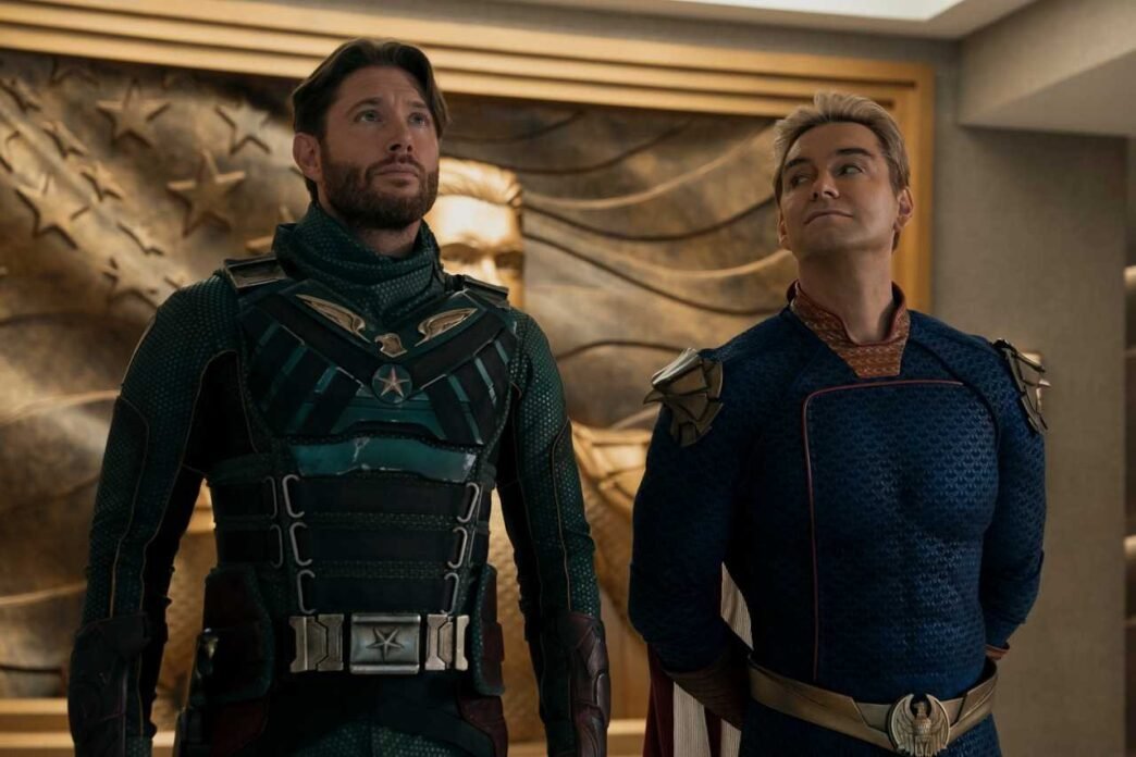 Jensen Ackles y Antony Starr en The Boys